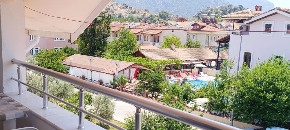 Dalyan Apart Otel Dağ ve Şehir Manzaralı Teras Oda 2 IMG_20240717_125802-(Kopyala)